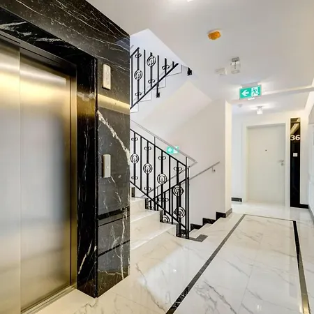 Apartment By Motlawa River & Old Town Gdansk