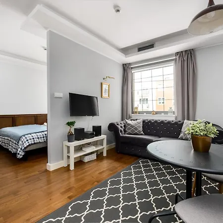 By Motlawa River & Old Town